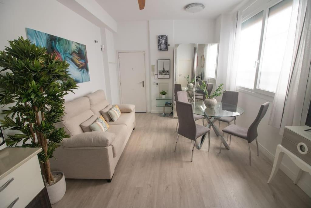 Trinidad Apartment Малага Экстерьер фото